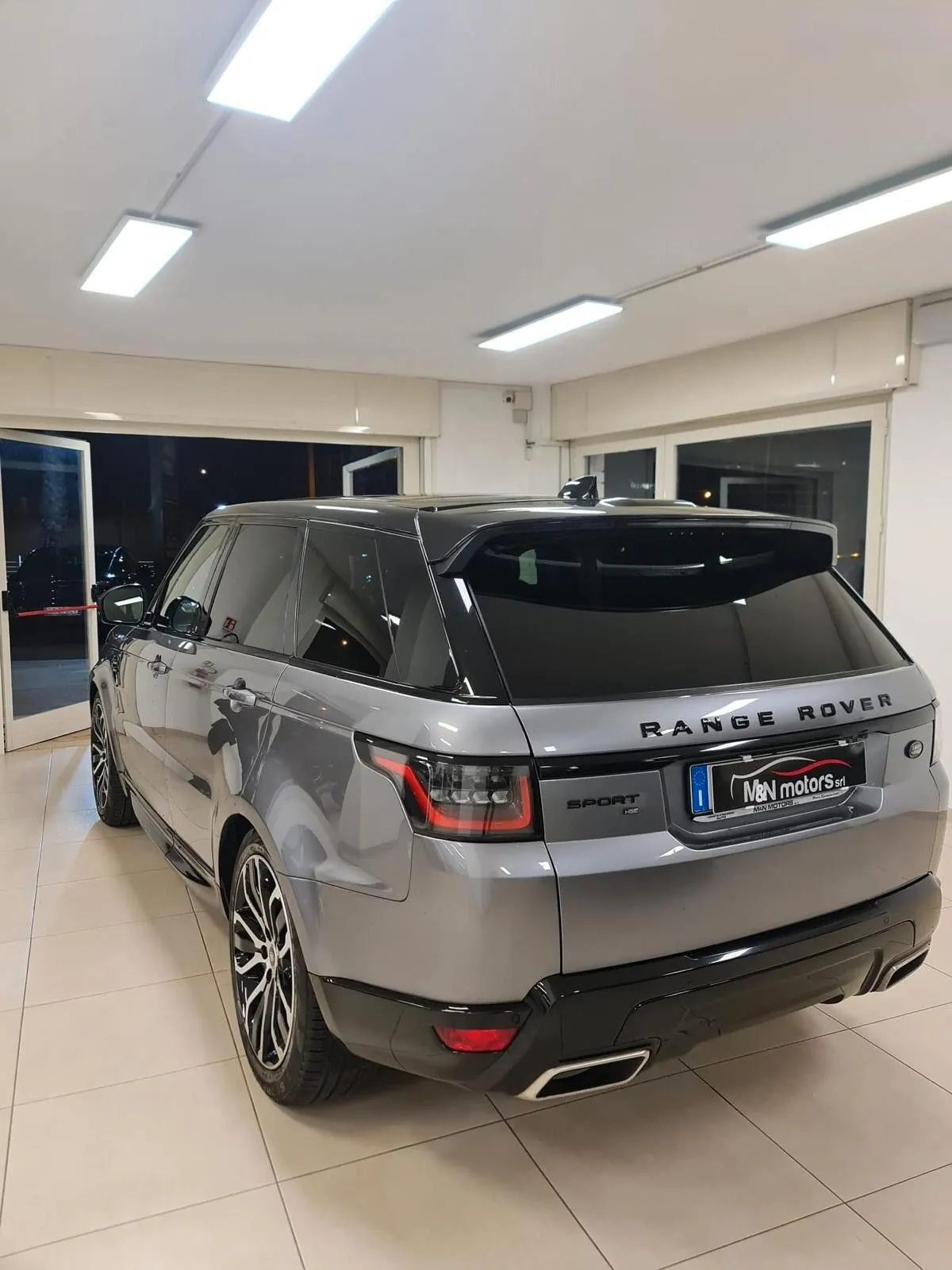 Land Rover Range Rover Sport 2019 photo 4
