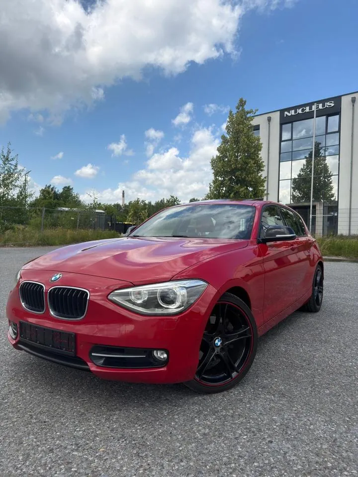 BMW 118I