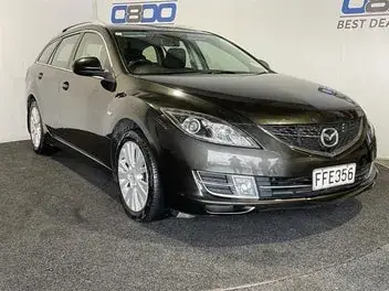Mazda Atenza 2010 photo 2