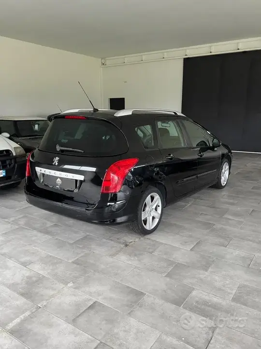Peugeot 308 2009 photo 3
