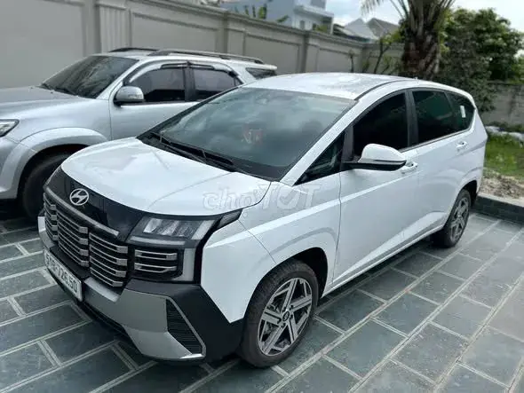 Hyundai Stargazer 2026 photo 4