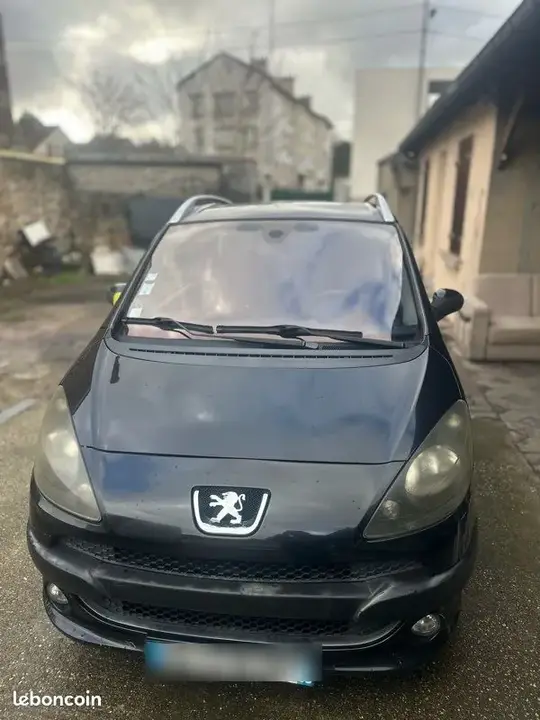 Peugeot 1007