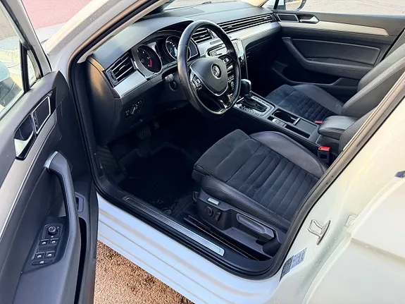 Volkswagen Passat 2015 photo 5