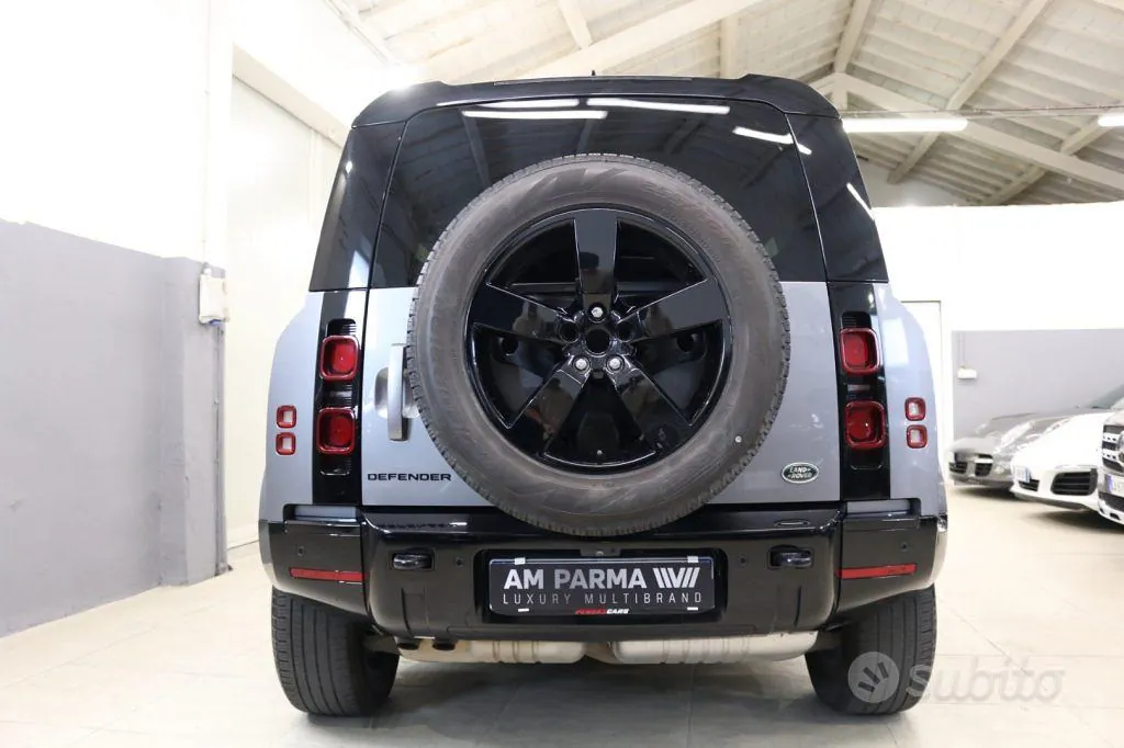 Land Rover Defender 2023 photo 5