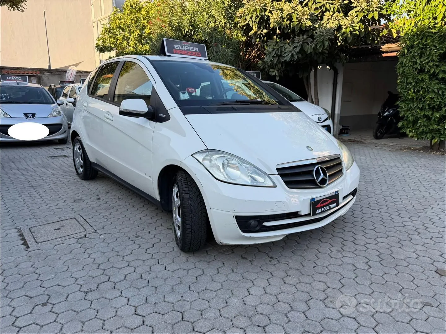 Mercedes-Benz A160 2010 photo 2