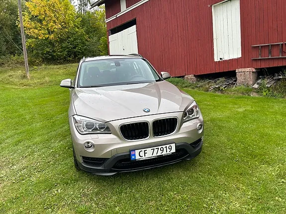 BMW X1 2015 photo 2
