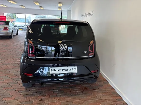Volkswagen Up 2018 photo 3