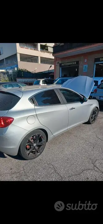 Alfa Romeo Giulietta 2014 photo 3