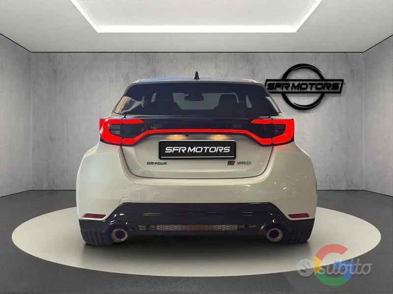 Toyota Yaris 2024 photo 5