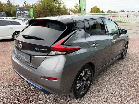 Nissan Leaf 2018 photo 3