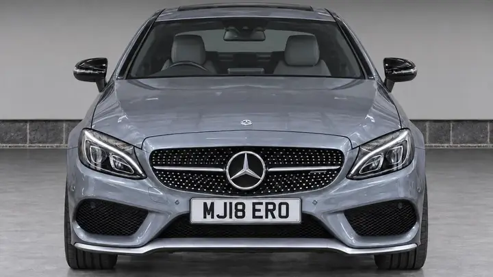 Mercedes-Benz C-Class 2018 photo 5