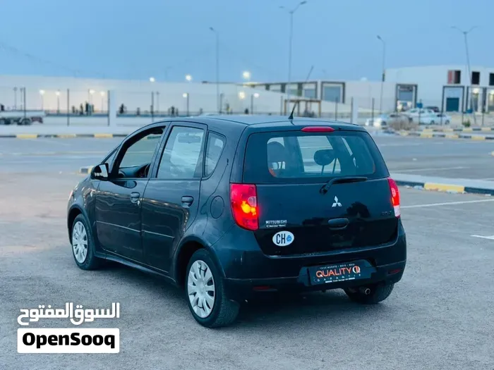 Mitsubishi Colt 2010 photo 3