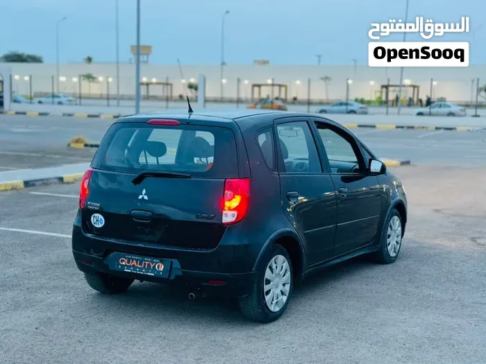 Mitsubishi Colt 2010 photo 4