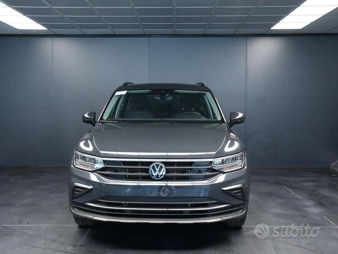 Volkswagen Tiguan 2024 photo 2