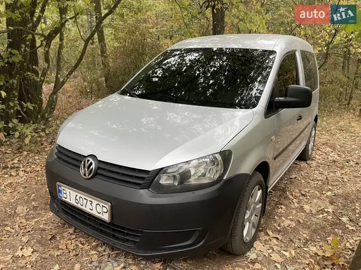 Volkswagen Caddy 2011 photo 2