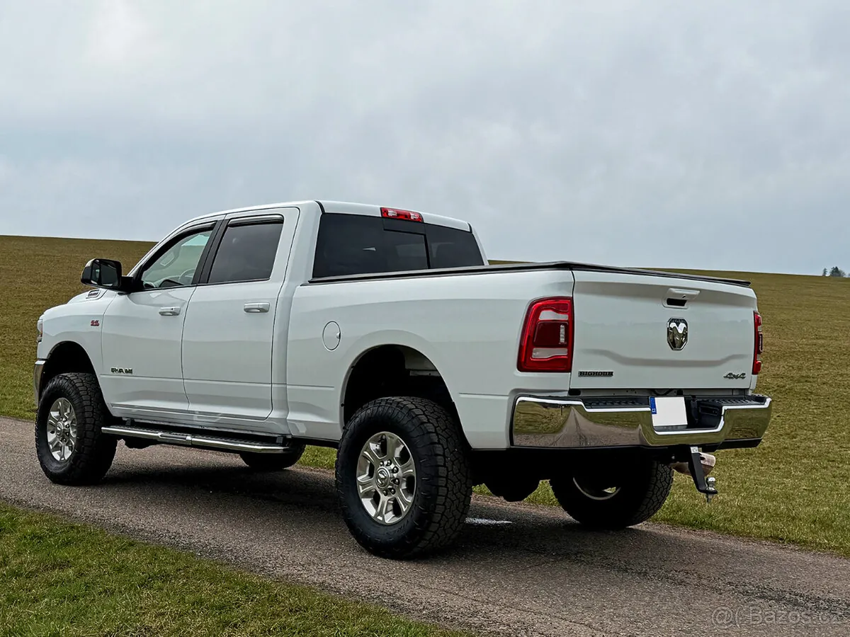 Dodge Ram 2500 2020 photo 3