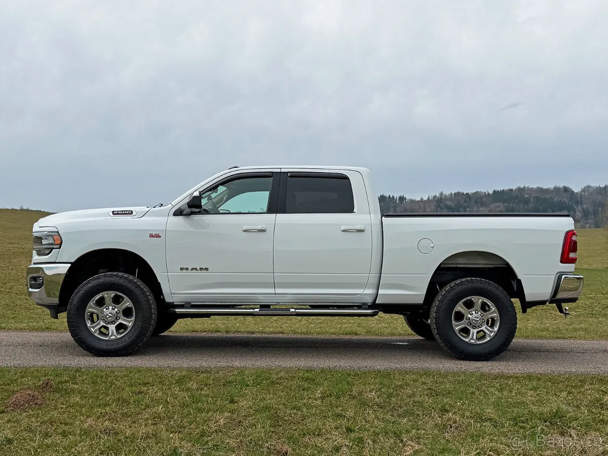Dodge Ram 2500 2020 photo 2