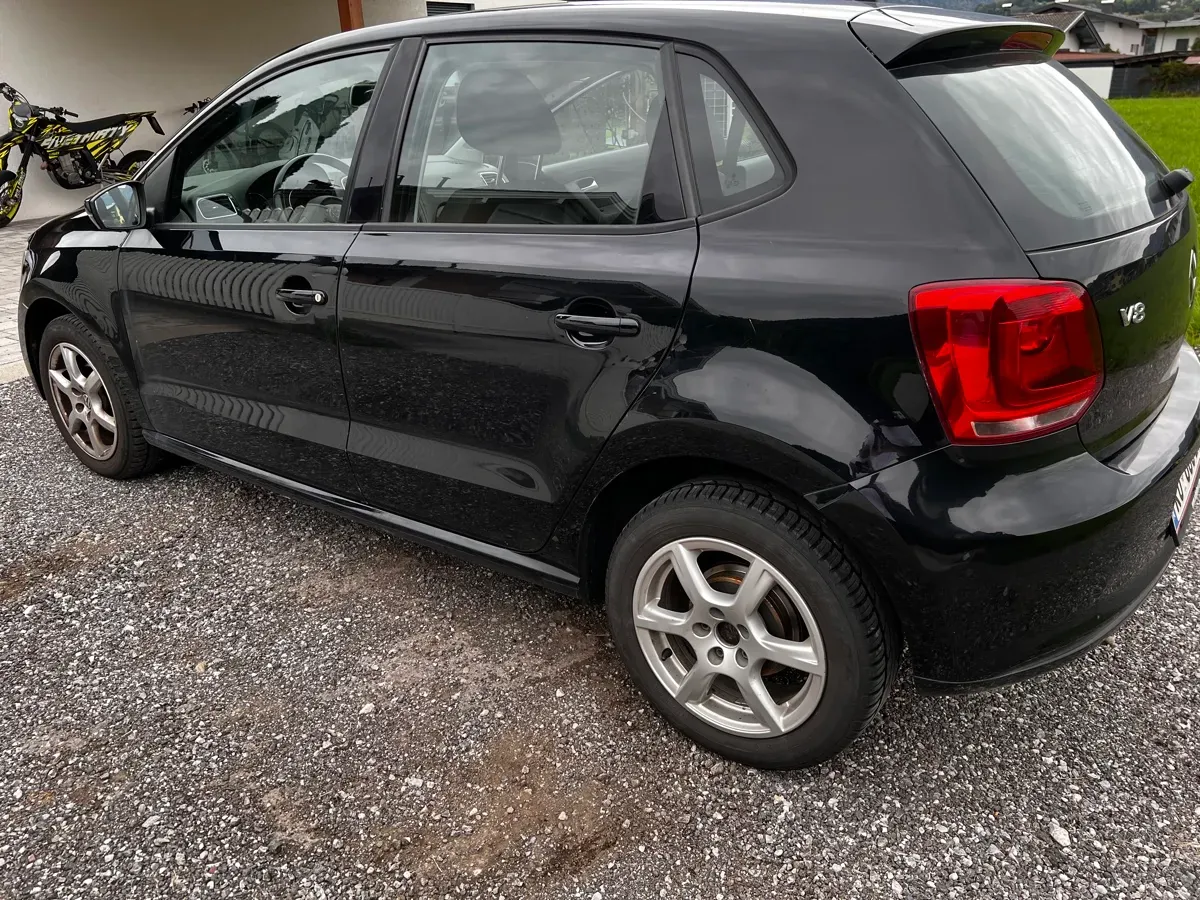 Volkswagen Polo 2013 photo 3