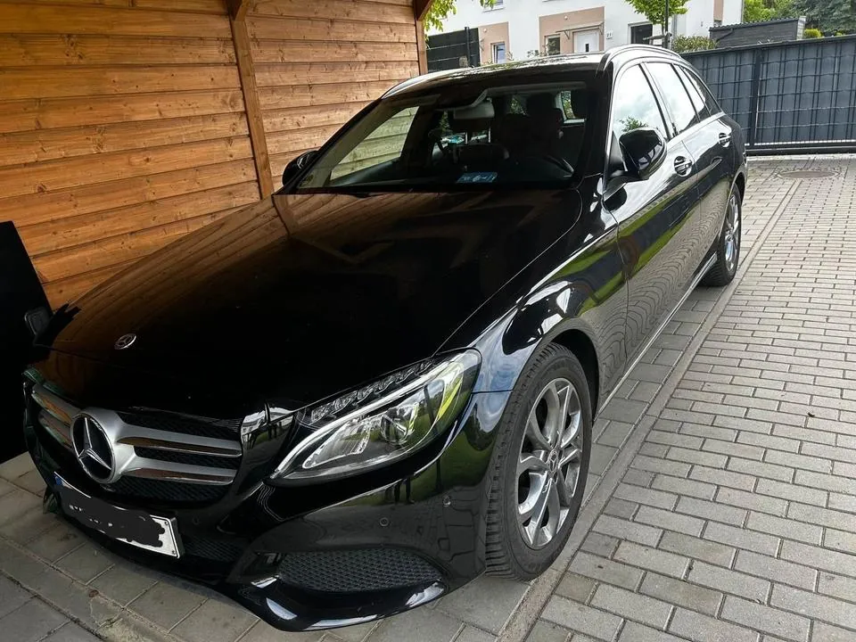 Mercedes-Benz C 180