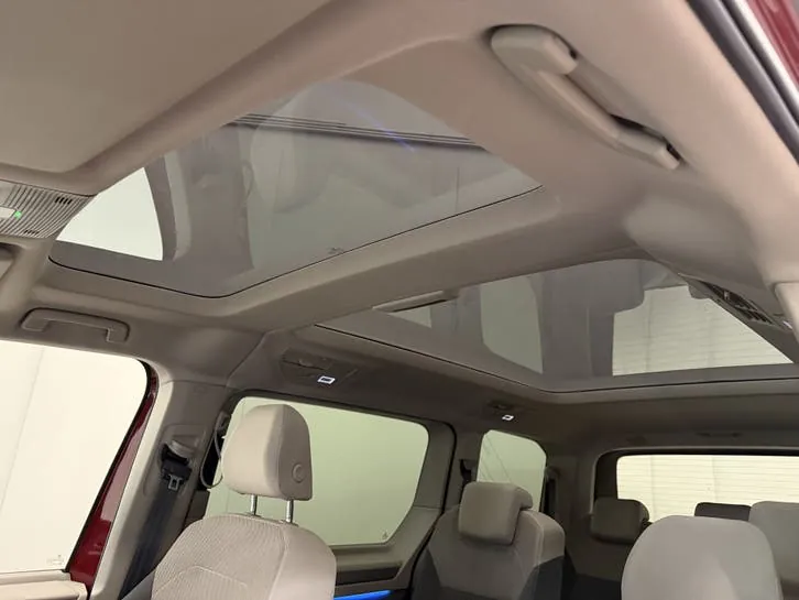 Volkswagen Multivan 2023 photo 3
