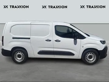 Citroen Berlingo 2024 photo 3