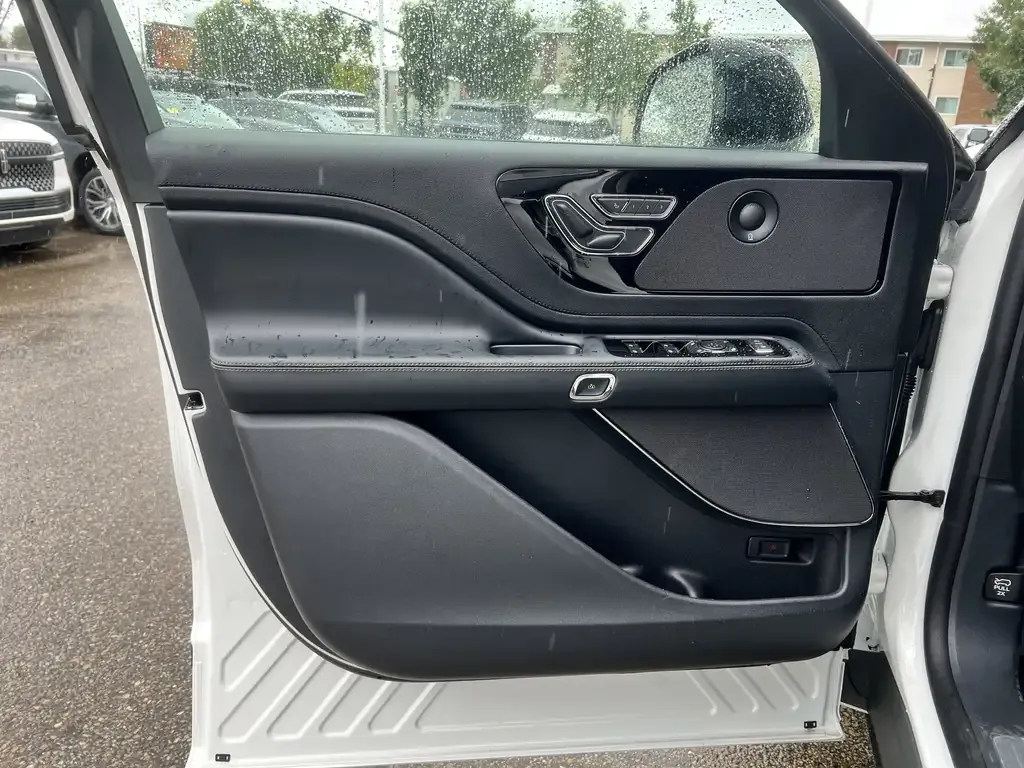 Lincoln Aviator 2026 photo 5