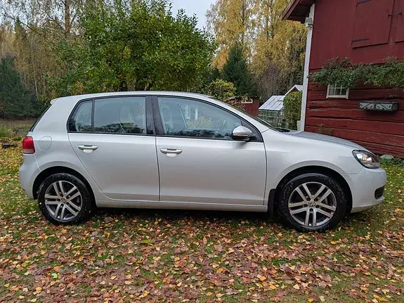 Volkswagen Golf 6 2010 photo 2