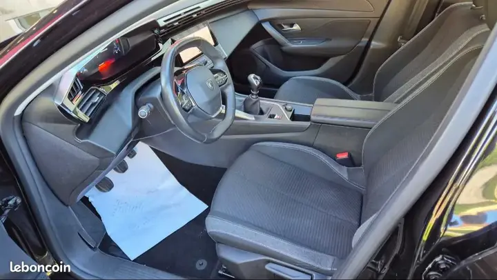 Peugeot 308 2022 photo 5