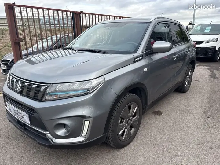 Suzuki Vitara 2024 photo 3