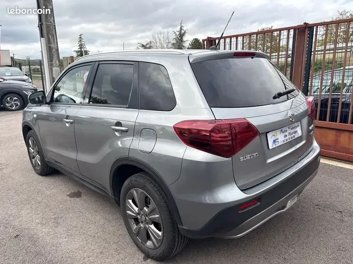 Suzuki Vitara 2024 photo 5
