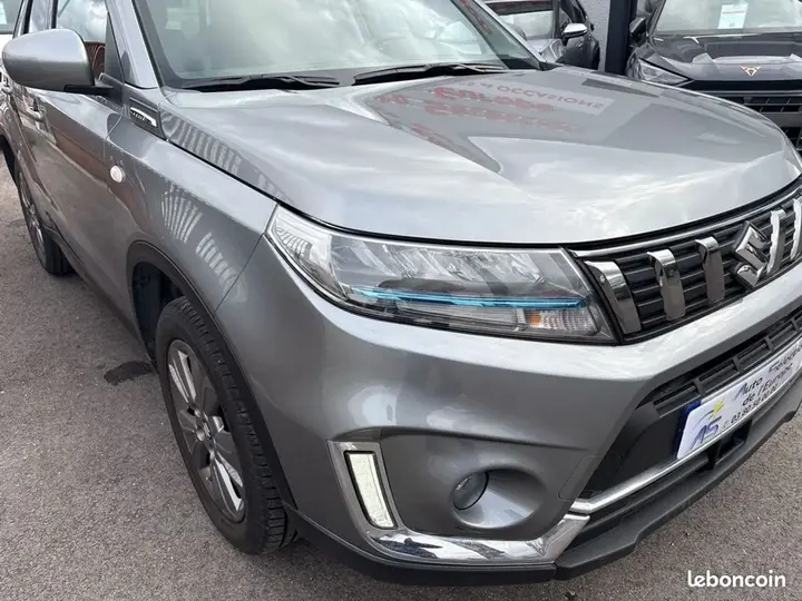 Suzuki Vitara 2024 photo 4