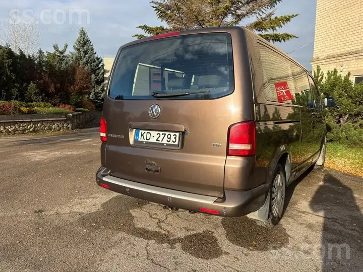 Volkswagen Caravelle