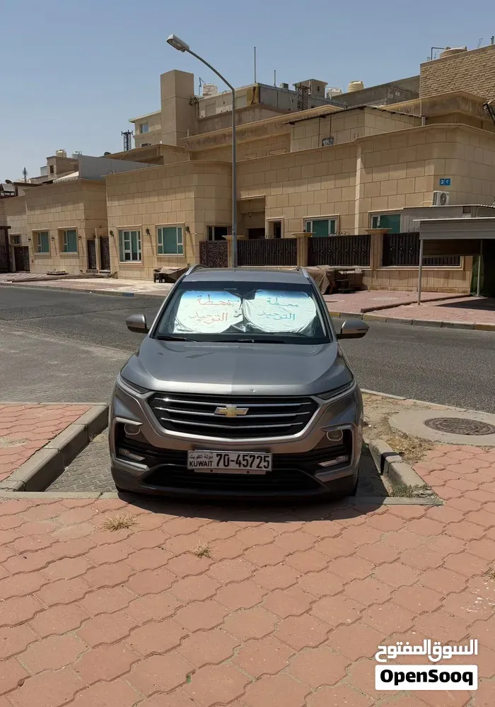 Chevrolet Captiva 2023 photo 2