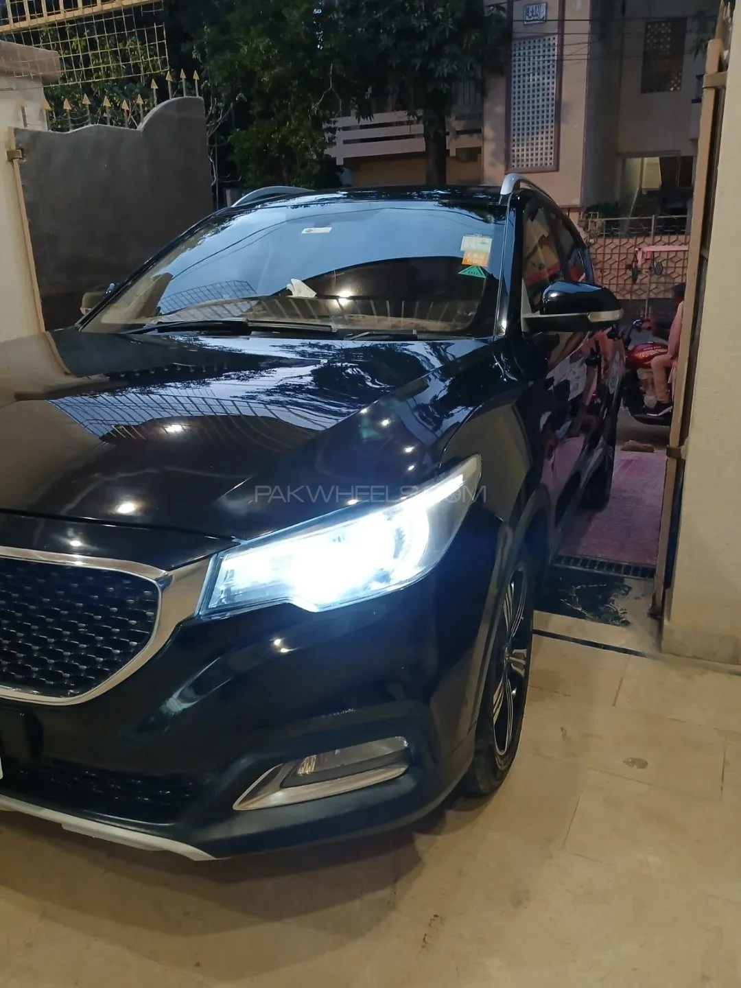 MG Zs