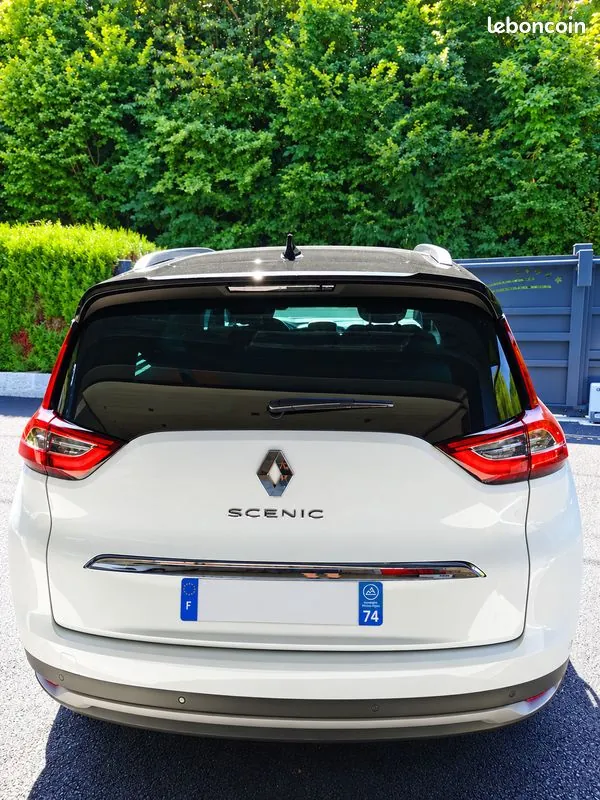 Renault Grand Scenic 2021 photo 3