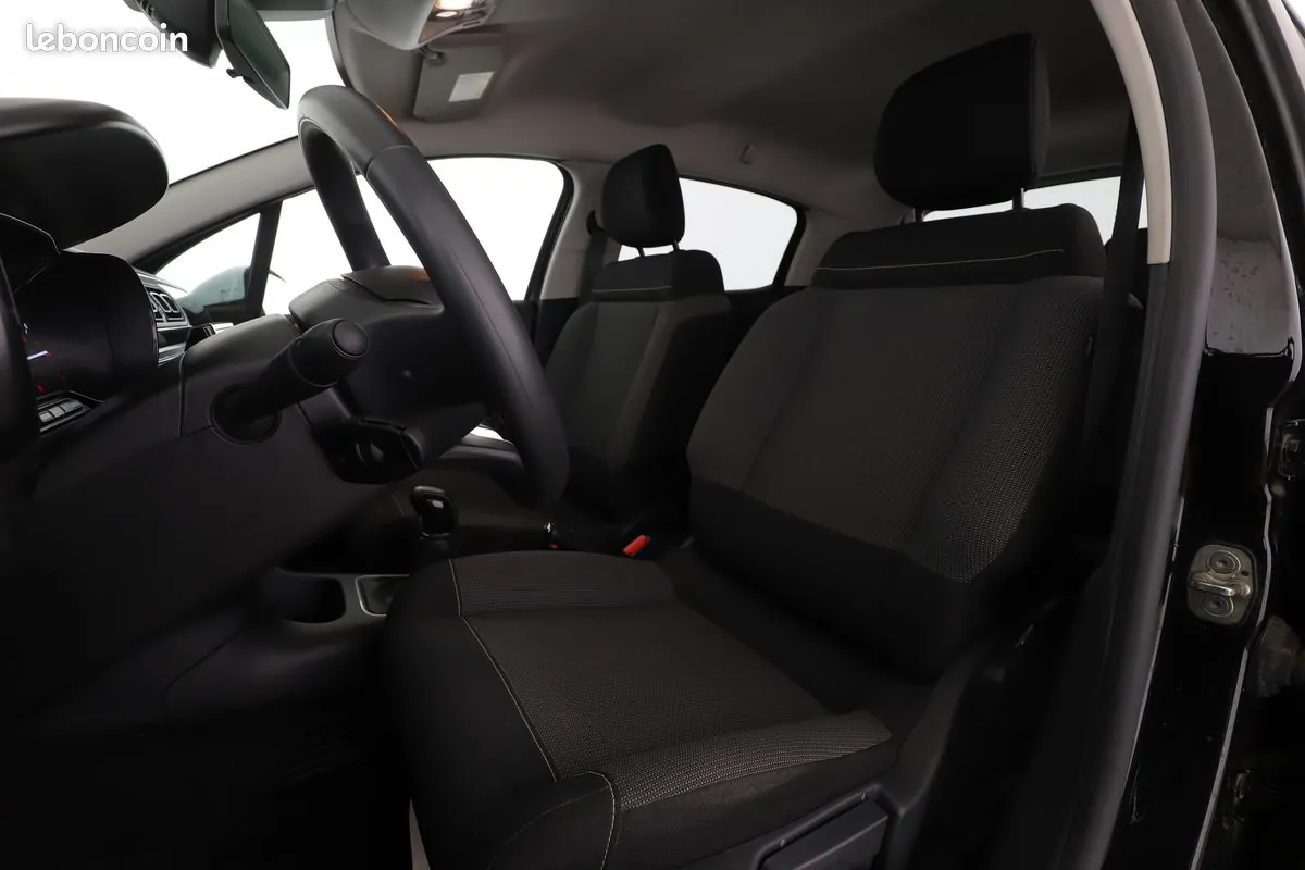 Citroen C3 2023 photo 5
