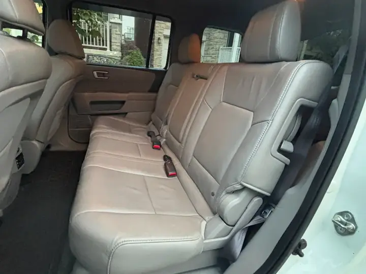 Honda Pilot 2015 photo 4