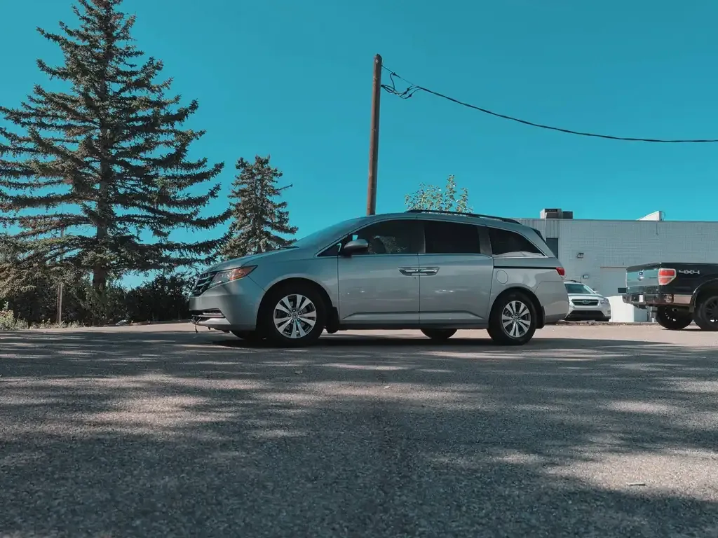 Honda Odyssey 2016 photo 5