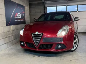Alfa Romeo Giulietta 2012 photo 3