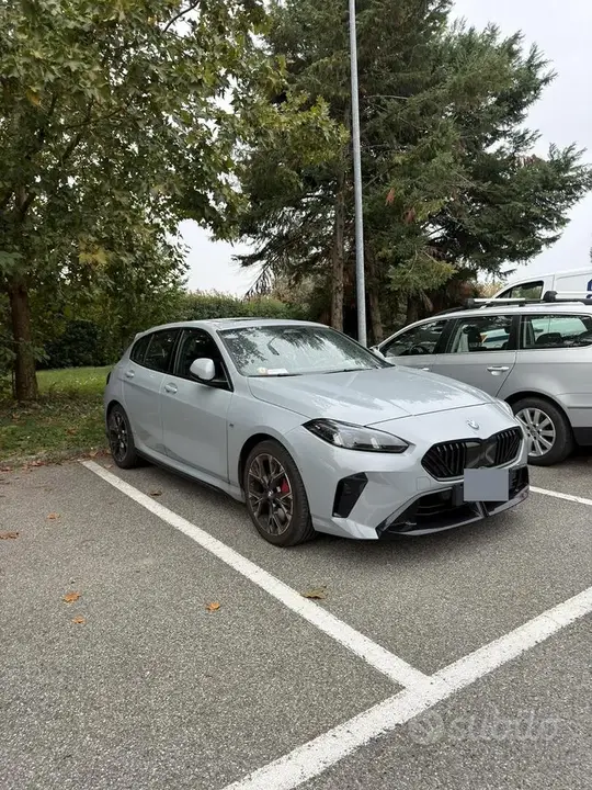 BMW 120I 2025 photo 3