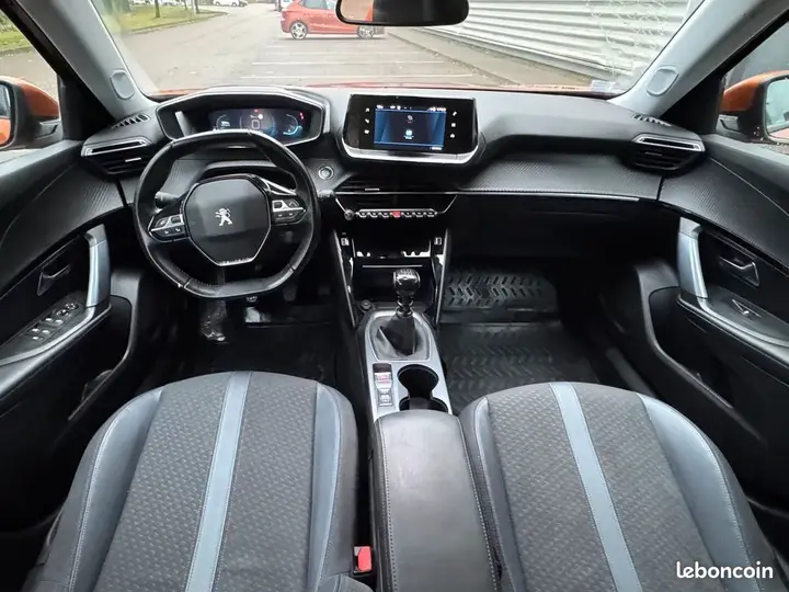 Peugeot 2008 2020 photo 5