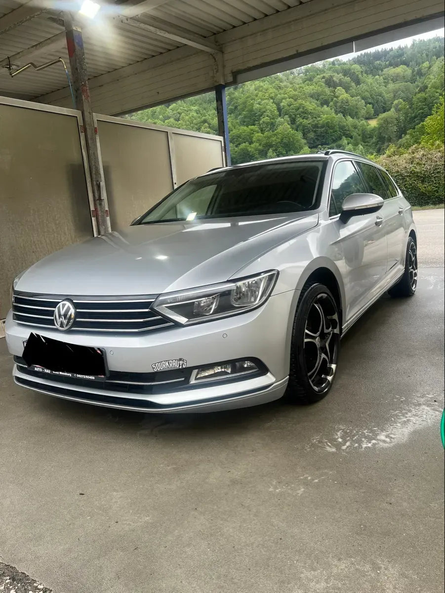 Volkswagen Passat 2017 photo 2