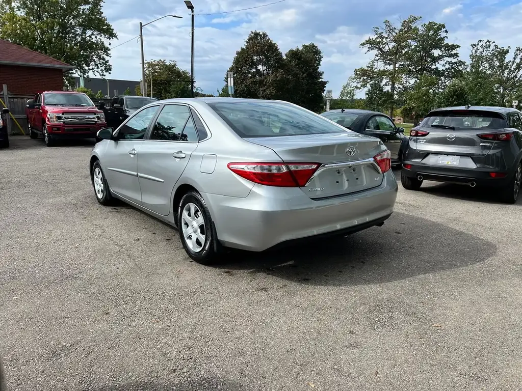 Toyota Camry 2016 photo 3
