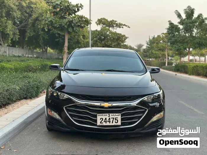 Chevrolet Malibu 2021 photo 2