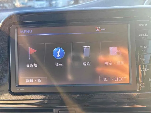 Toyota Sienta 2015 photo 5
