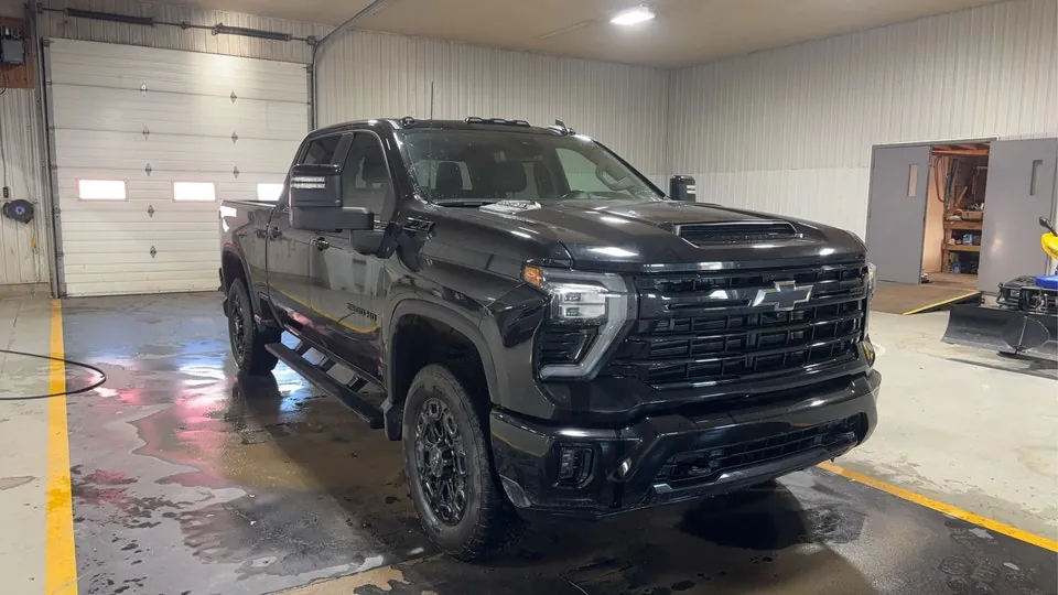 Chevrolet Silverado 2500Hd 2024 photo 5