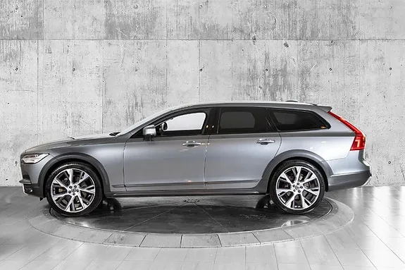 Volvo V90 Cross Country 2019 photo 4