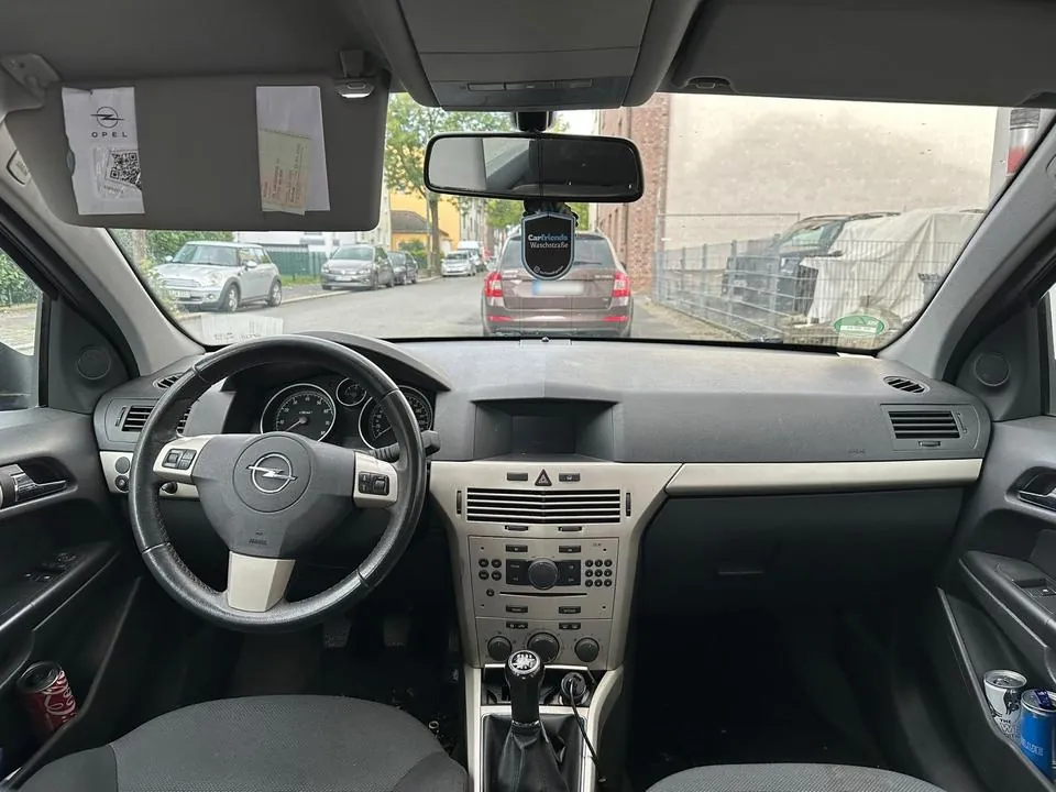 Opel Astra H