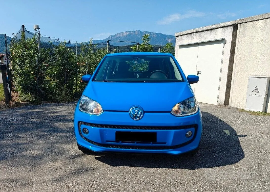 Volkswagen Up 2016 photo 2