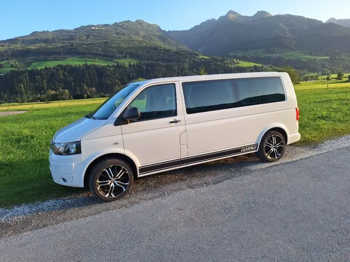 Volkswagen T5